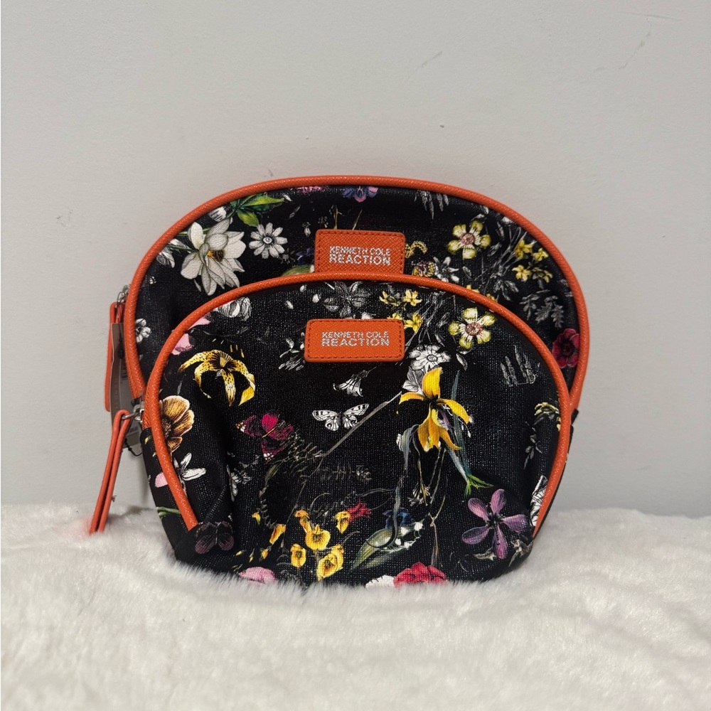 Kenneth Cole Reaction Black Floral Cosmetic Bag Set